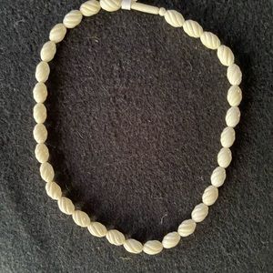 Beautiful Vintage Carved Bone Necklace